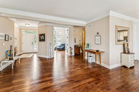 Tiny photo for 30 Denali Court, South Barrington, IL 60010 (MLS # 12625754)