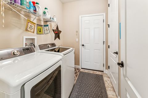 Tiny photo for 30 Denali Court, South Barrington, IL 60010 (MLS # 12625754)