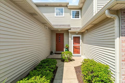 Tiny photo for 54 Rolling Oaks Road #C, Sugar Grove, IL 60554 (MLS # 12712321)