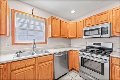 Tiny photo for 3915 Aberdeen Drive, Champaign, IL 61822 (MLS # 12561091)