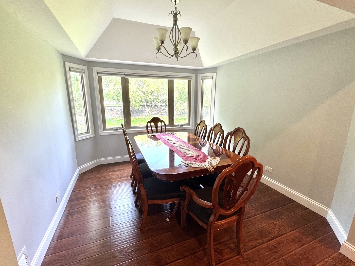 1009 Arbor Court
