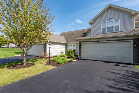 Tiny photo for 36111 N New Bridge Court, Gurnee, IL 60031 (MLS # 12597358)