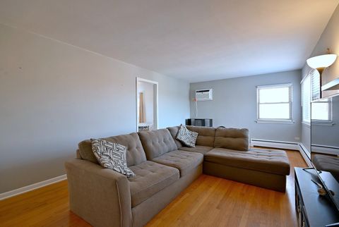Tiny photo for 7310 N Harlem Avenue #303, Chicago, IL 60631 (MLS # 12595537)