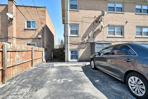 Tiny photo for 7310 N Harlem Avenue #303, Chicago, IL 60631 (MLS # 12595537)