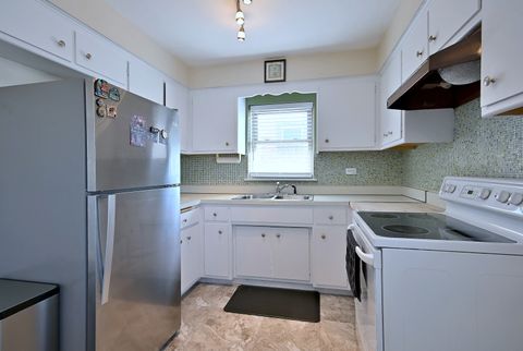 Tiny photo for 7310 N Harlem Avenue #303, Chicago, IL 60631 (MLS # 12595537)