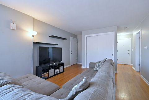 Tiny photo for 7310 N Harlem Avenue #303, Chicago, IL 60631 (MLS # 12595537)