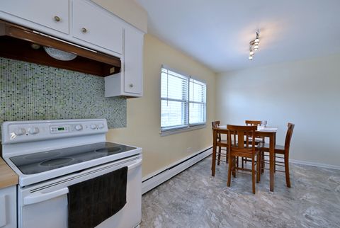 Tiny photo for 7310 N Harlem Avenue #303, Chicago, IL 60631 (MLS # 12595537)