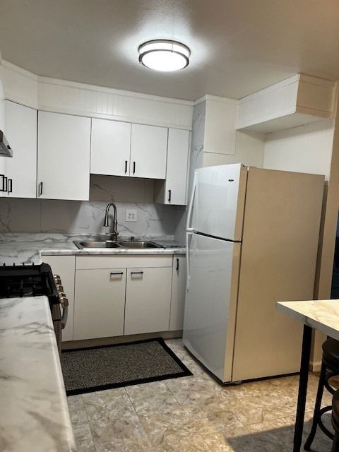 Tiny photo for 520 N Wolf Road #203, Hillside, IL 60162 (MLS # 12585872)