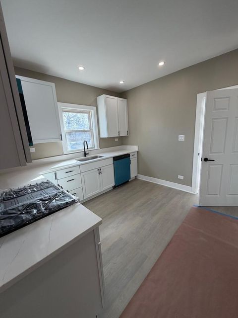 Tiny photo for 10426 S Calhoun Avenue, Chicago, IL 60617 (MLS # 12605478)