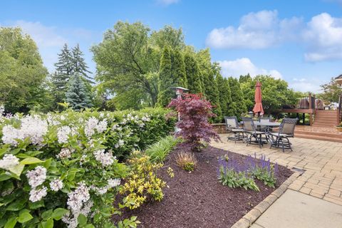 Tiny photo for 8401 Golfview Drive, Orland Park, IL 60462 (MLS # 12545127)