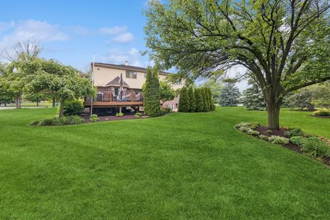 Tiny photo for 8401 Golfview Drive, Orland Park, IL 60462 (MLS # 12545127)