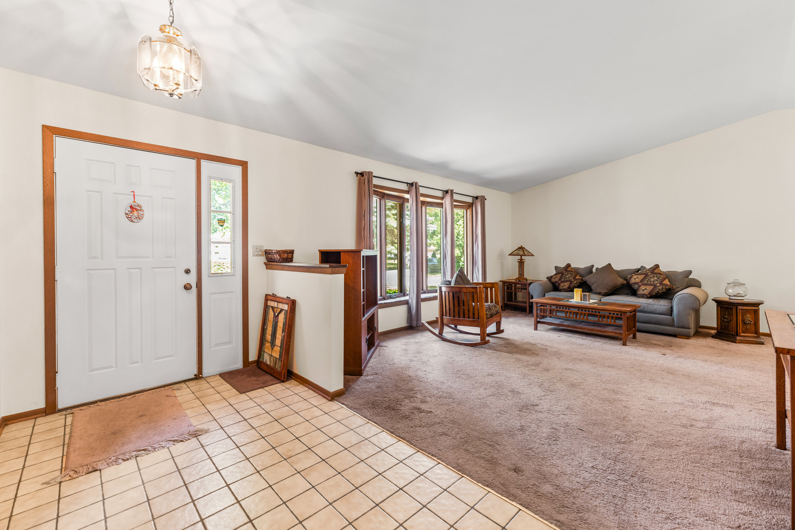 1707 Roosa Lane