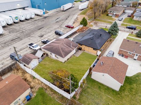 Tiny photo for 7656 W 80th Place, Bridgeview, IL 60455 (MLS # 12522469)