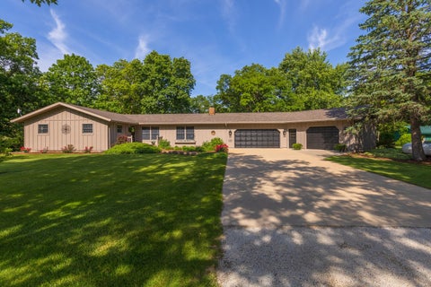 Tiny photo for 9684-165 E 1900 N Road, Pontiac, IL 61764 (MLS # 12791580)