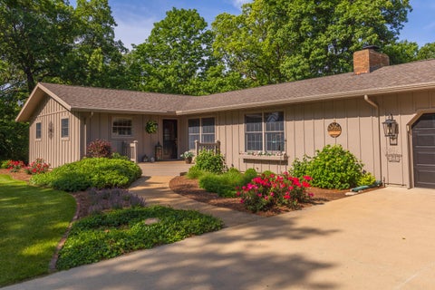 Tiny photo for 9684-165 E 1900 N Road, Pontiac, IL 61764 (MLS # 12791580)