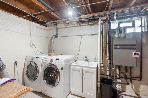 Tiny photo for 3400 N Narragansett Avenue, Chicago, IL 60634 (MLS # 12508057)