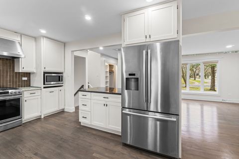 Tiny photo for 18W089 Claremont Drive, Darien, IL 60561 (MLS # 12544623)