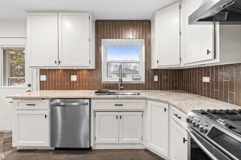 Tiny photo for 18W089 Claremont Drive, Darien, IL 60561 (MLS # 12544623)