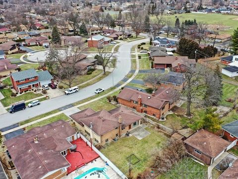 Tiny photo for 541 E 168 Street, South Holland, IL 60473 (MLS # 12535242)