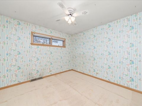 Tiny photo for 541 E 168 Street, South Holland, IL 60473 (MLS # 12535242)