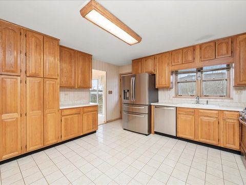 Tiny photo for 541 E 168 Street, South Holland, IL 60473 (MLS # 12535242)