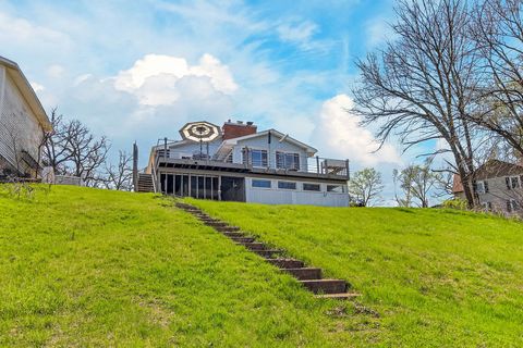 Tiny photo for 4235 Oaklane Road, Rockford, IL 61109 (MLS # 12632512)