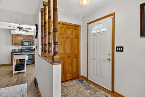 Tiny photo for 4235 Oaklane Road, Rockford, IL 61109 (MLS # 12632512)