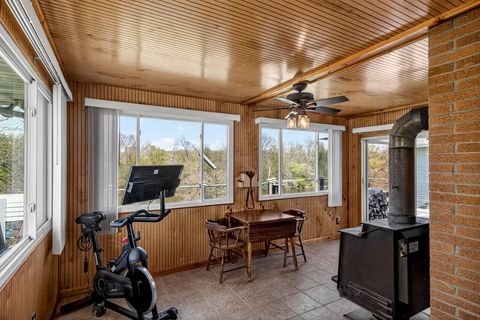 Tiny photo for 4235 Oaklane Road, Rockford, IL 61109 (MLS # 12632512)