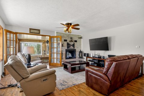 Tiny photo for 4235 Oaklane Road, Rockford, IL 61109 (MLS # 12632512)