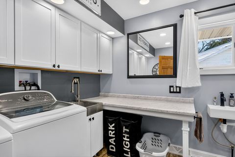 Tiny photo for 4235 Oaklane Road, Rockford, IL 61109 (MLS # 12632512)