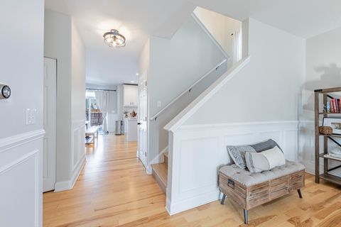 Tiny photo for 408 Fountain Avenue, Elgin, IL 60124 (MLS # 12540334)