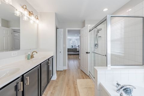 Tiny photo for 408 Fountain Avenue, Elgin, IL 60124 (MLS # 12540334)