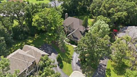 Tiny photo for 2523 Forest Court, Lindenhurst, IL 60046 (MLS # 12775723)