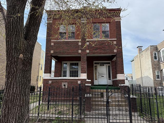 4901 W Jackson Boulevard