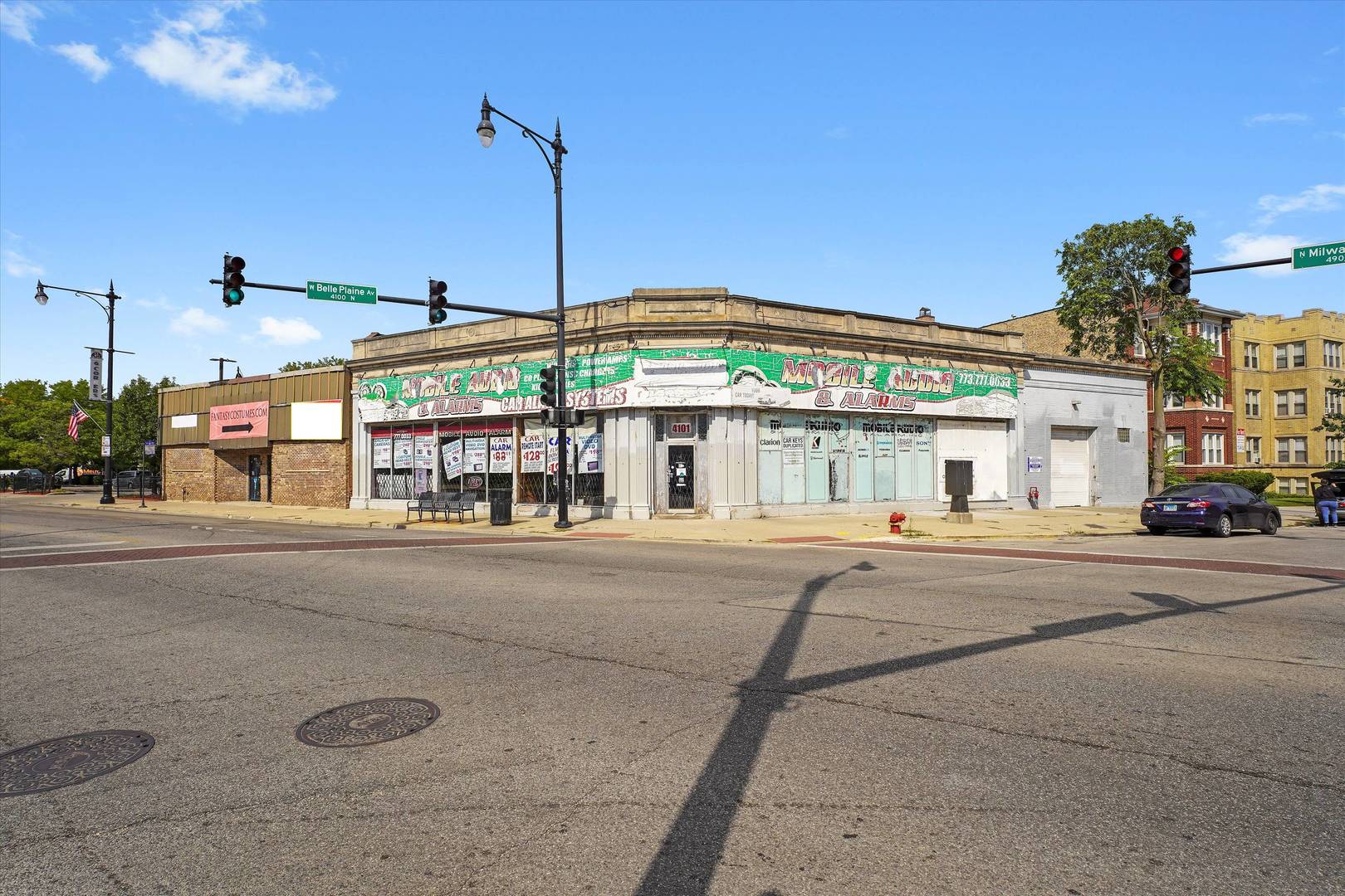 4101-07 N Milwaukee Avenue