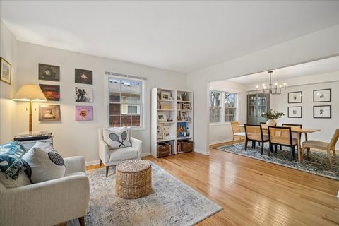 Tiny photo for 271 Terrace Place, Buffalo Grove, IL 60089 (MLS # 12578841)