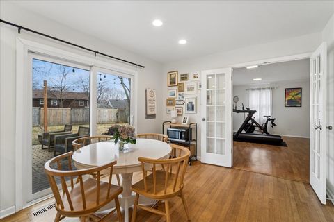 Tiny photo for 271 Terrace Place, Buffalo Grove, IL 60089 (MLS # 12578841)