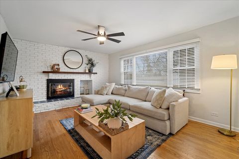 Tiny photo for 271 Terrace Place, Buffalo Grove, IL 60089 (MLS # 12578841)