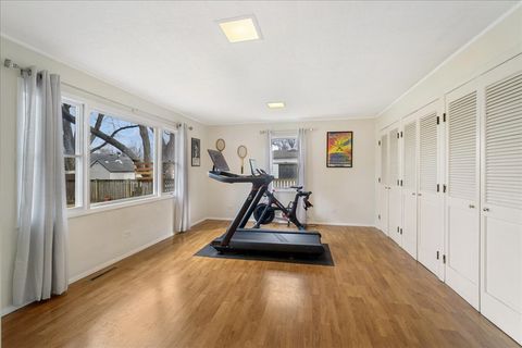 Tiny photo for 271 Terrace Place, Buffalo Grove, IL 60089 (MLS # 12578841)