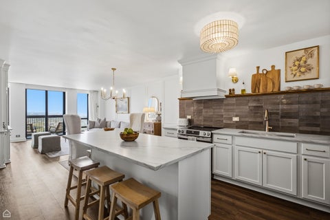 Tiny photo for 1660 N La Salle Drive #2608, Chicago, IL 60614 (MLS # 12725987)