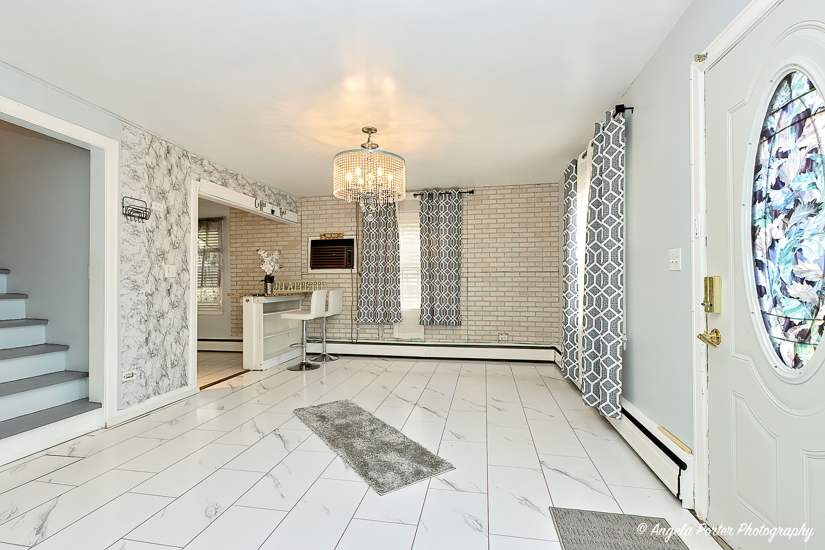 617 Colville Place