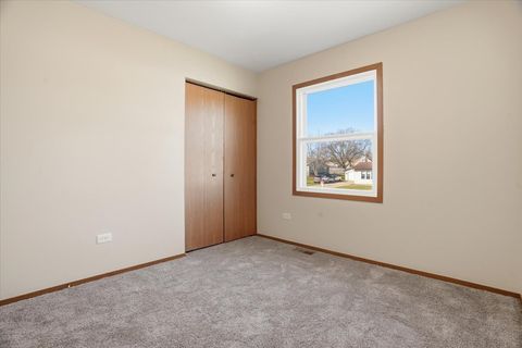 Tiny photo for 38633 N Cedar Avenue, Beach Park, IL 60099 (MLS # 12594509)