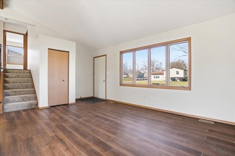 Tiny photo for 38633 N Cedar Avenue, Beach Park, IL 60099 (MLS # 12594509)