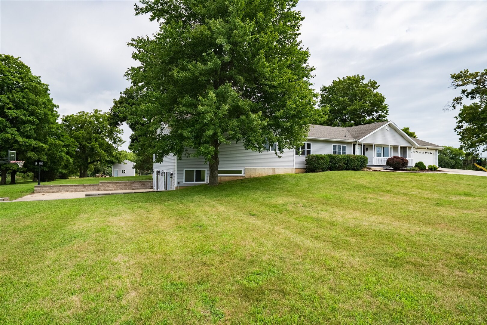 15054 E 2500 North Road