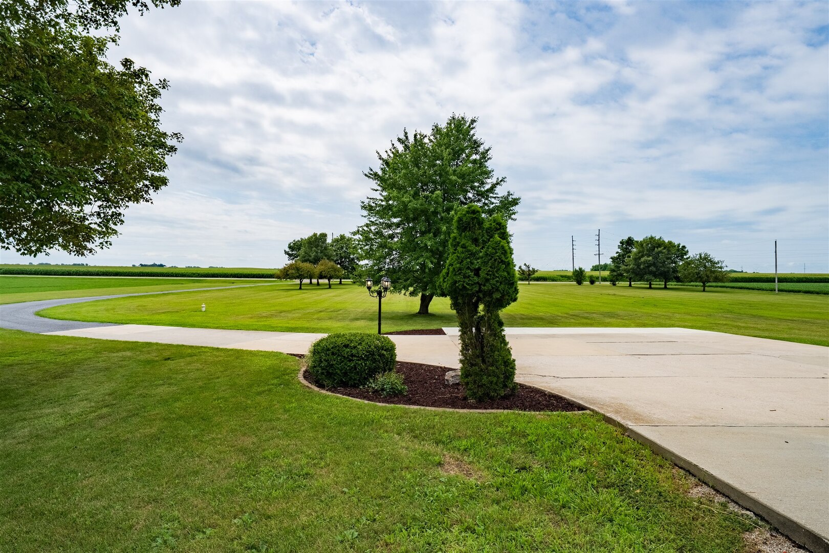 15054 E 2500 North Road