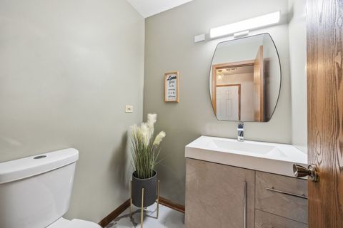 Tiny photo for 19424 Cypress Drive #1C, Country Club Hills, IL 60478 (MLS # 12558587)