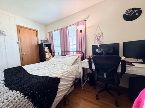 Tiny photo for 612 E Campus Drive #A-1, Carbondale, IL 62901 (MLS # 12597214)