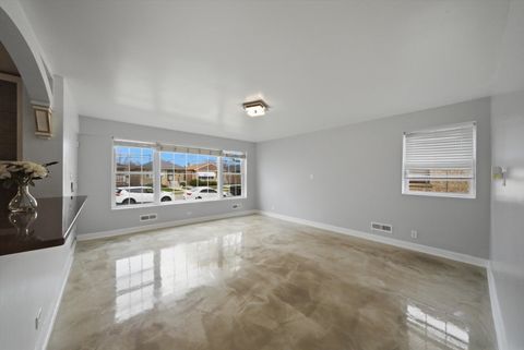 Tiny photo for 3853 W 83rd Place, Chicago, IL 60652 (MLS # 12616144)