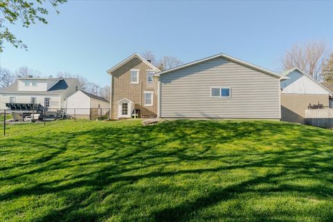 Tiny photo for 502 W Cruger Avenue, Eureka, IL 61530 (MLS # 12600025)