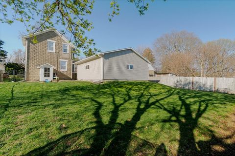 Tiny photo for 502 W Cruger Avenue, Eureka, IL 61530 (MLS # 12600025)